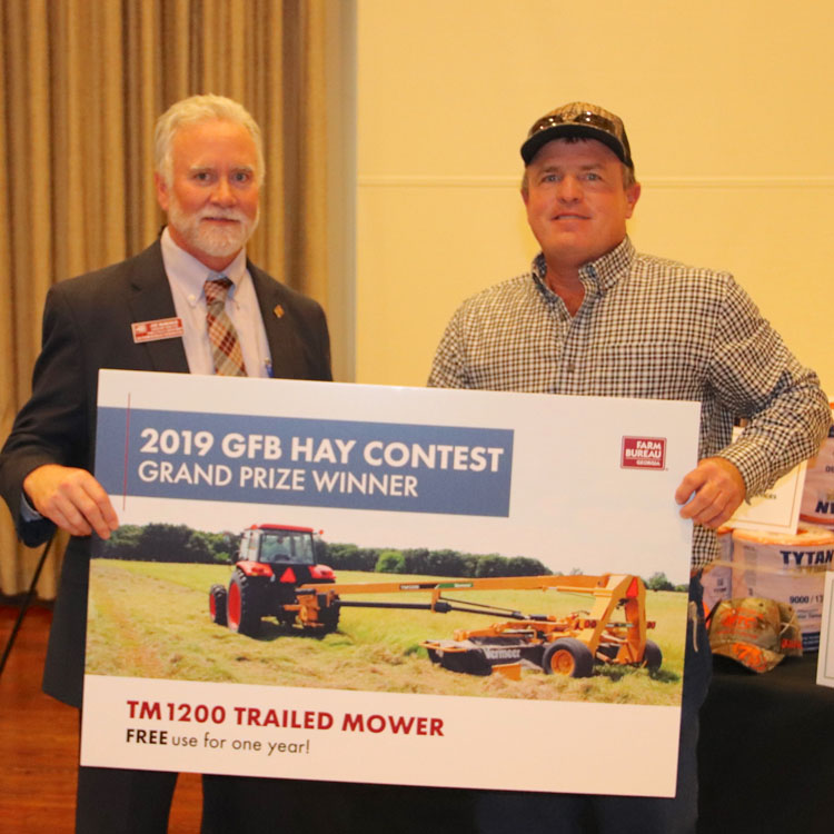 Lamb wins GFB Quality Hay Contest